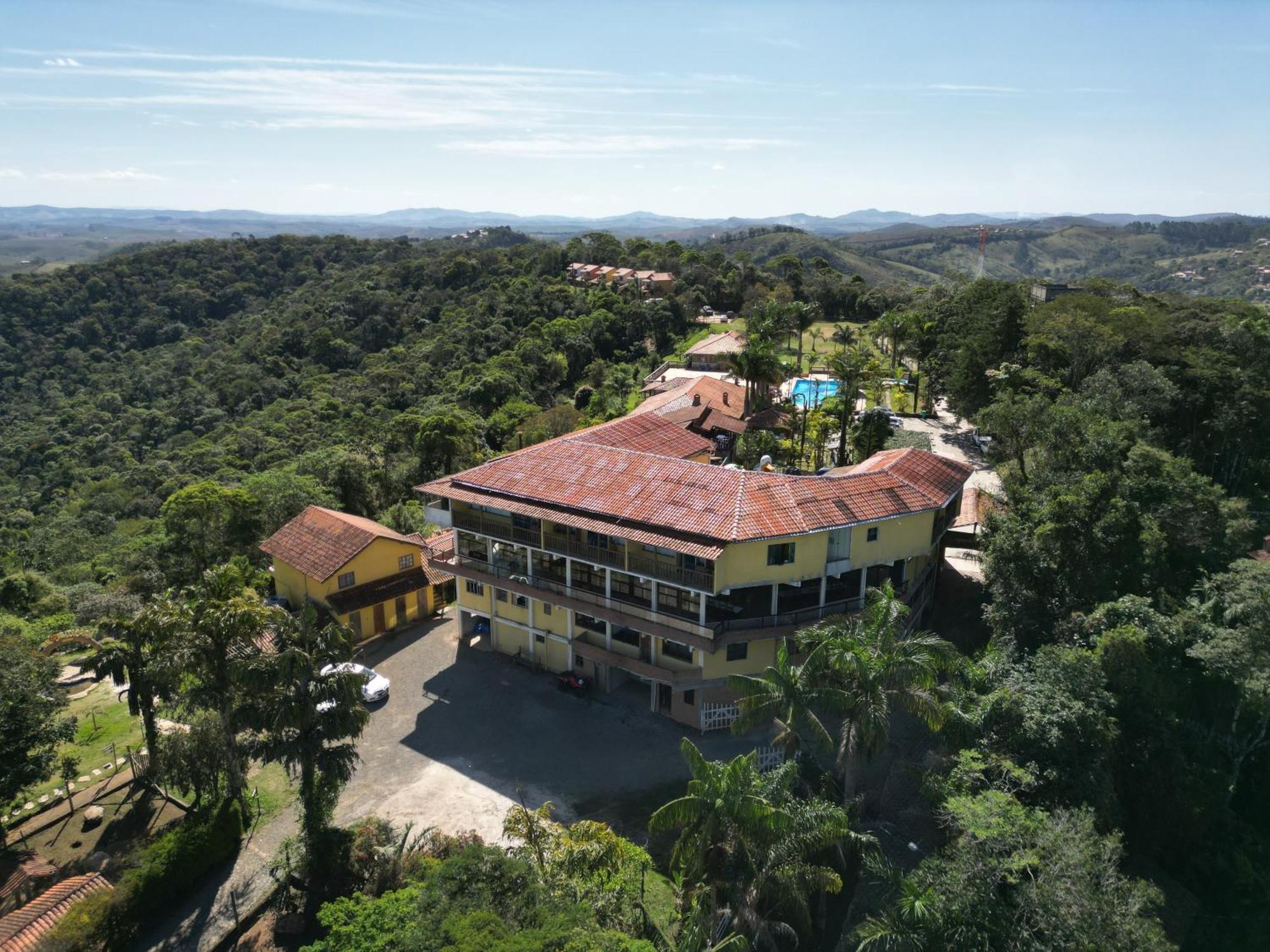 Hotel Alpha Ville Chales Conceição da Ibitipoca Bagian luar foto