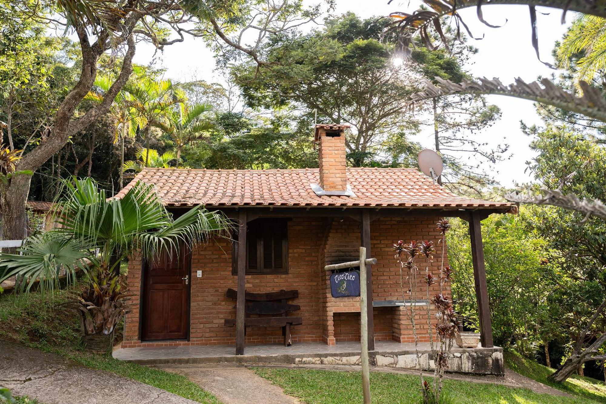Hotel Alpha Ville Chales Conceição da Ibitipoca Bagian luar foto