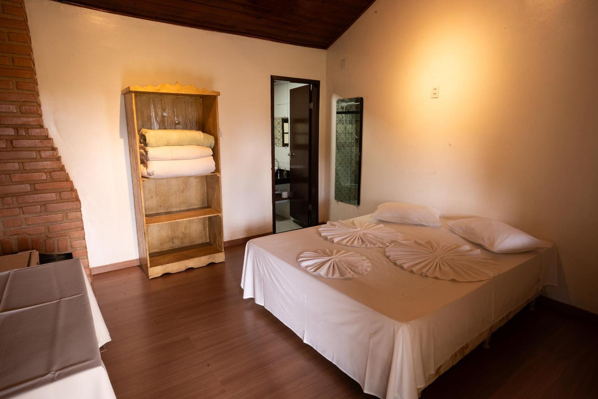 Hotel Alpha Ville Chales Conceição da Ibitipoca Bagian luar foto