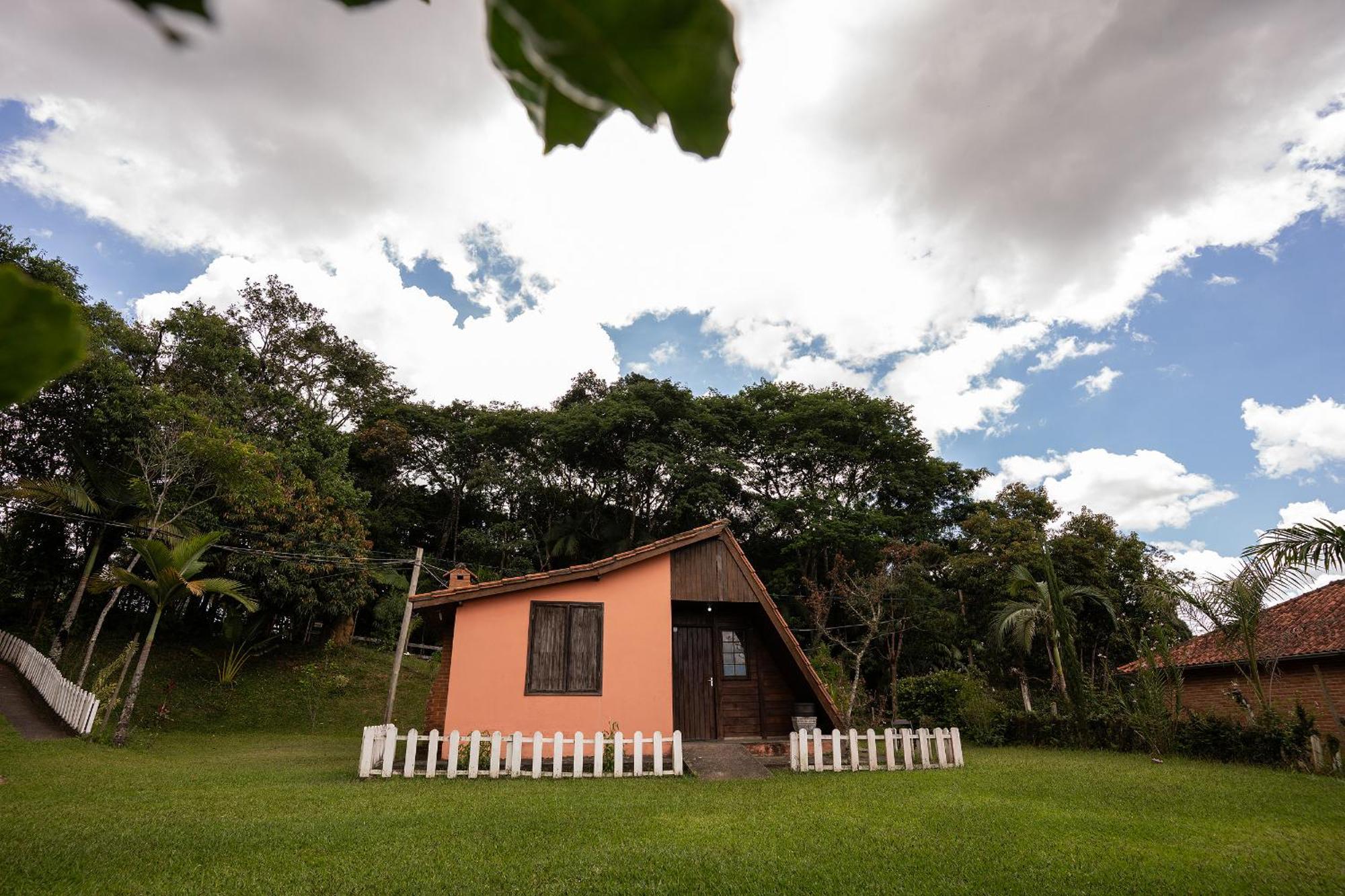 Hotel Alpha Ville Chales Conceição da Ibitipoca Bagian luar foto